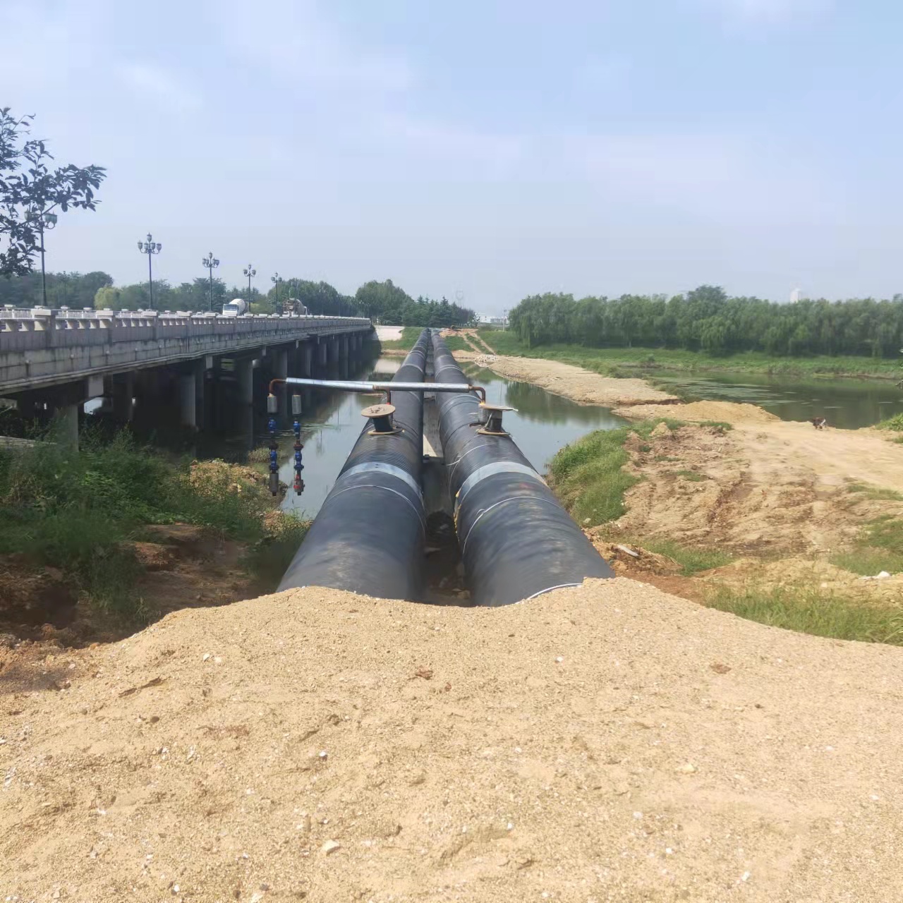 滦县输油管道清洗